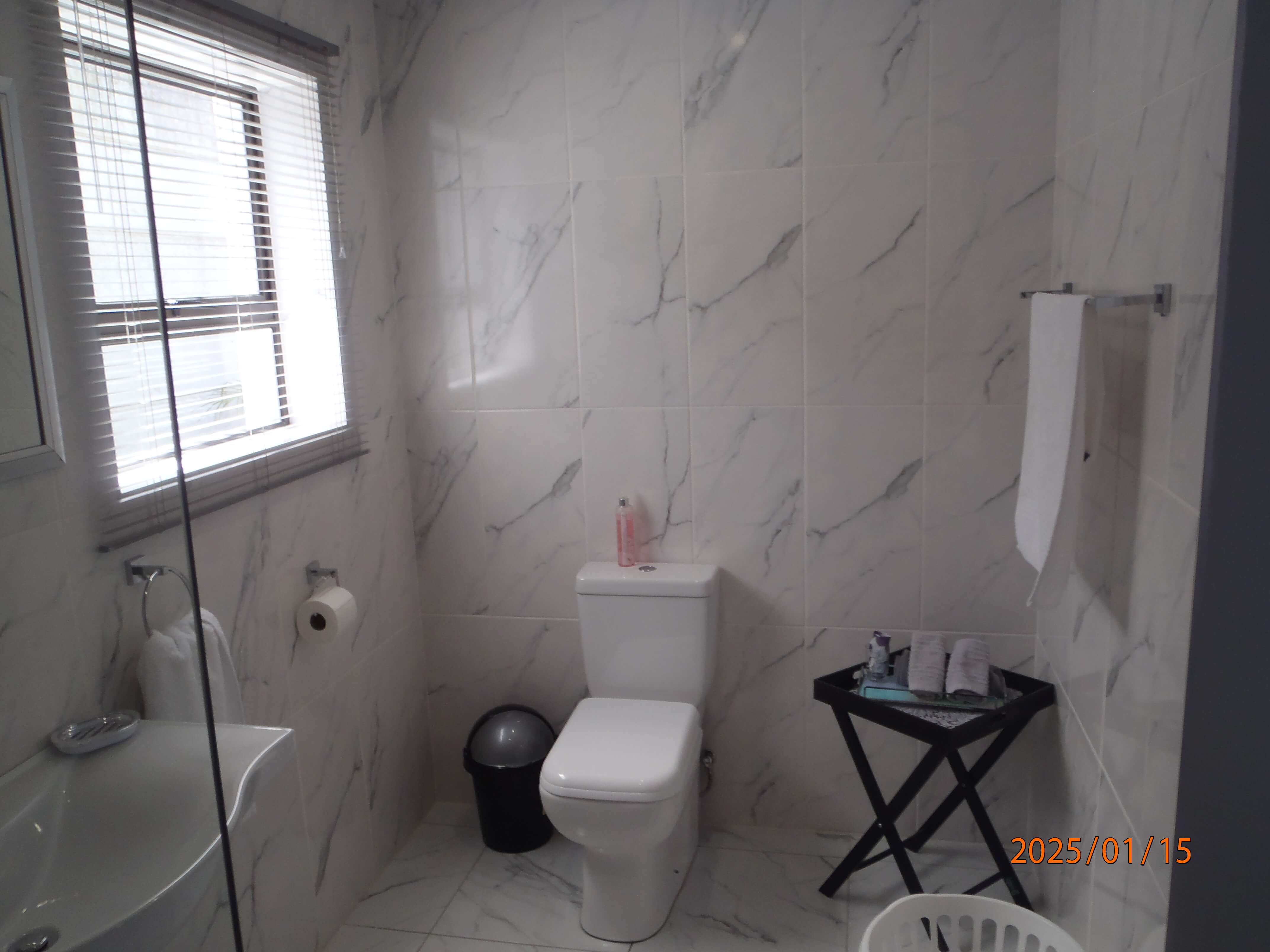 apartment_bathroom